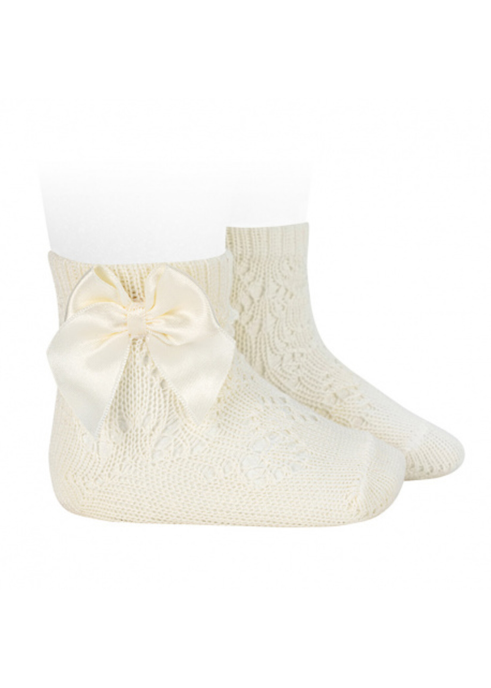 Condor Condor PERLE GEOMETRIC OPENWORK SHORT SOCKS SATIN BOW CREAM  303