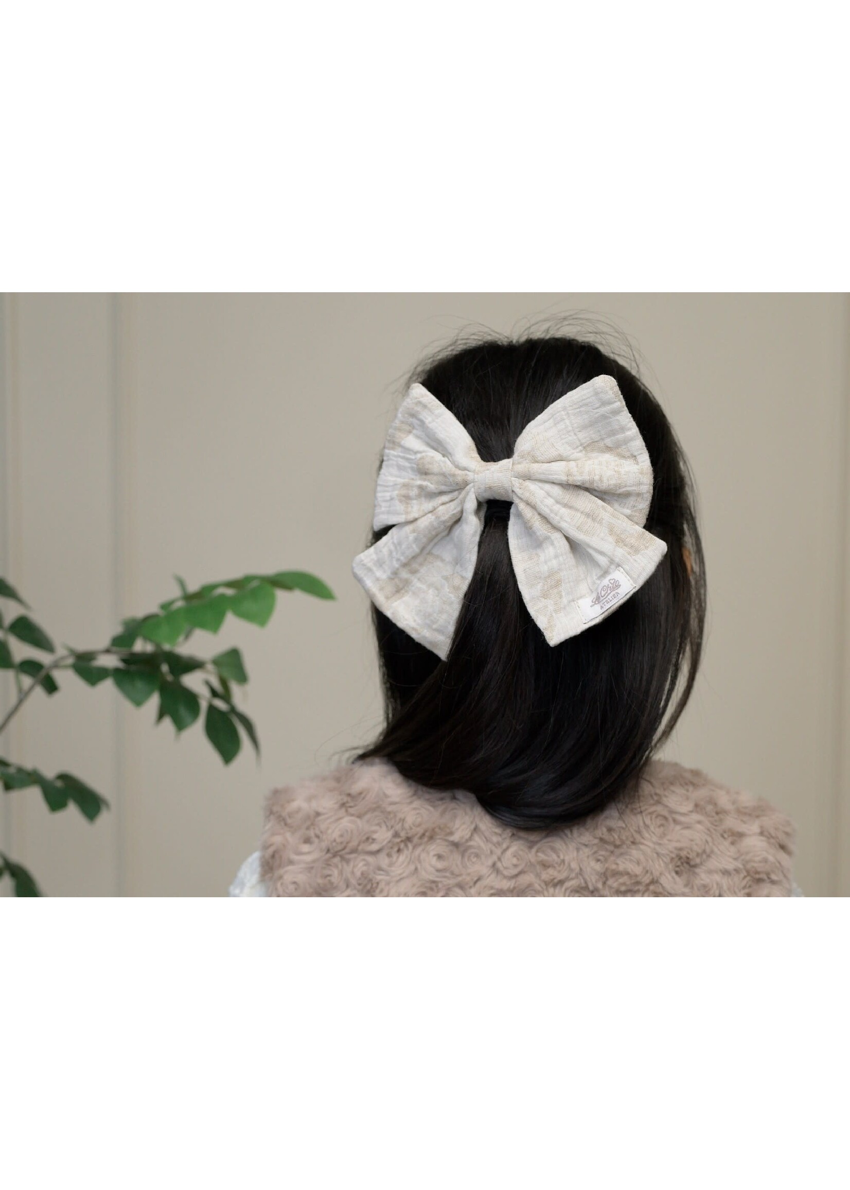 Le Chic Le Chic RAYA bow hairclip C608-5906 Hearts of Gold