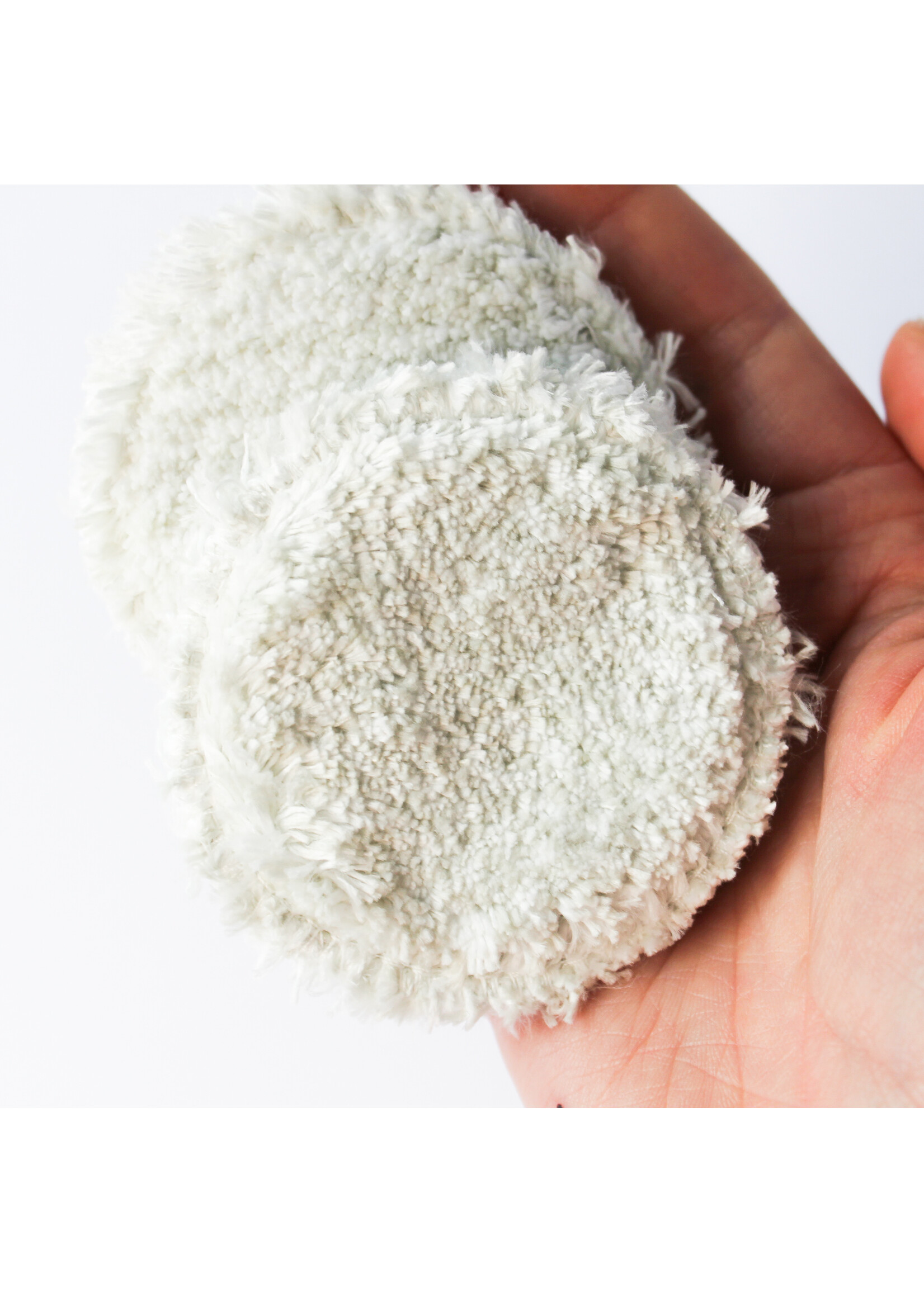 Make-up pads met zidas blinken