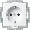 Busch-Jaeger wandcontactdoos randaarde Safety+ met LED-oriëntatieverlichting Balance SI wit glans (20 EUCBLI-914) Busch-Jaeger wandcontactdoos randaarde Safety+ met LED-oriëntatieverlichting Balance SI wit glans (20 EUCBLI-914)