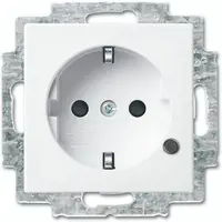 Busch-Jaeger wandcontactdoos randaarde Safety+ met LED-controleverlichting Balance SI wit glans (20 EUCBL-914)