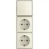 Busch-Jaeger combinatie wisselschakelaar en 2x wandcontactdoos randaarde Safety+ opbouw Balance AP creme (2601/6/20/2 EAPBJ-522)