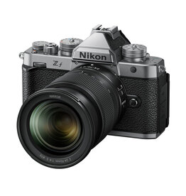 Nikon Nikon Zf + 24-70mm f/4 Kit zilver