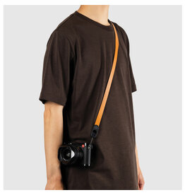Peak Design Peak Design Form Leather Camera Strap Standard Amber