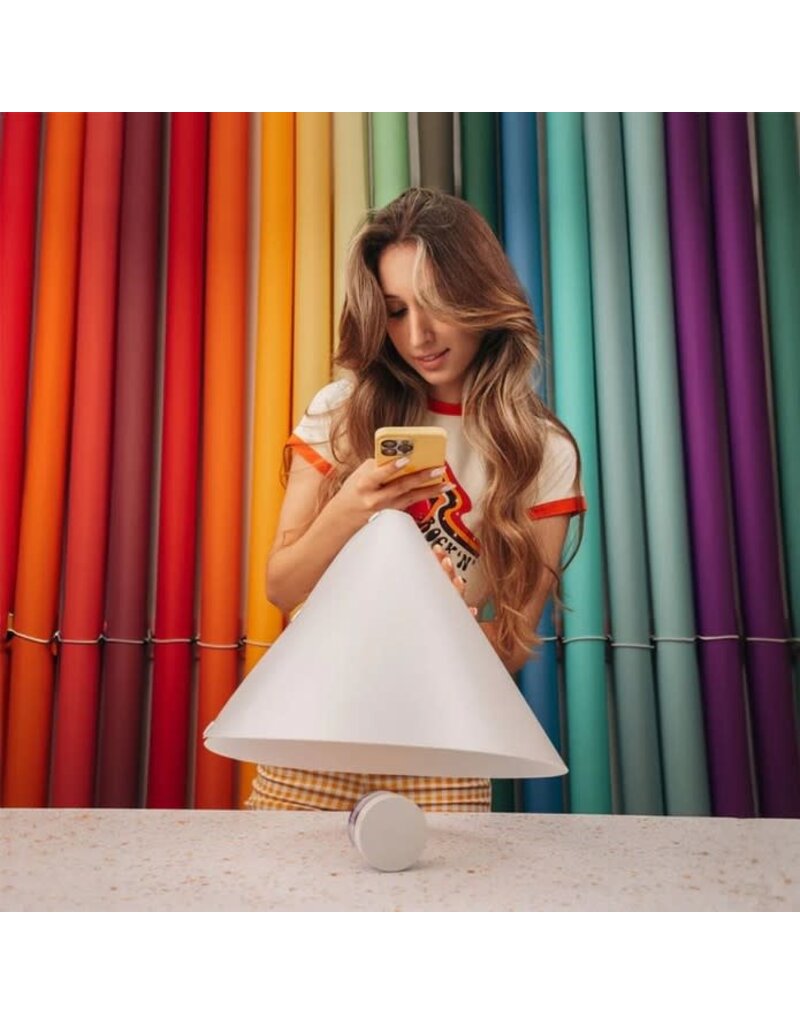 V-Flat V-Flat World The Light Cone X Karl Taylor - Phone