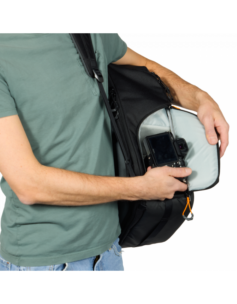 Lowepro Lowepro Fastpack BP 250 AW IV-Black