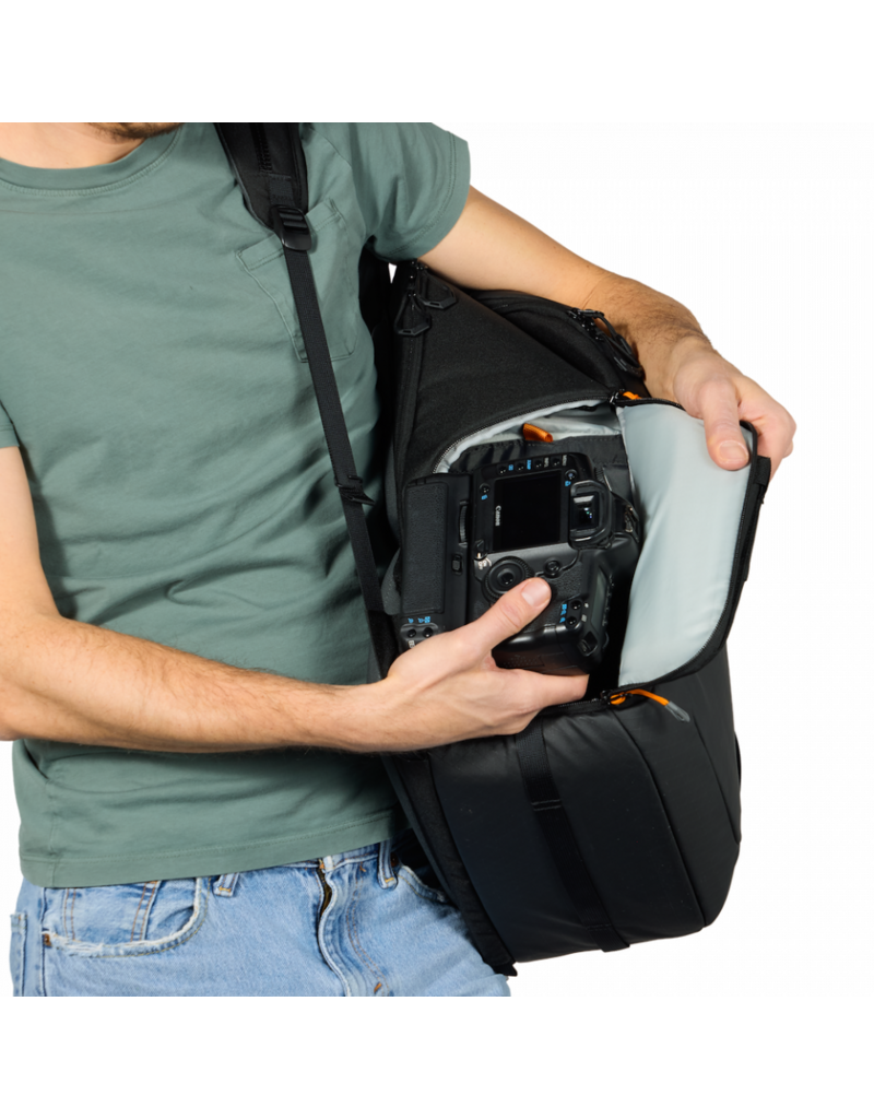 Lowepro Lowepro Fastpack BP 450 AW IV-Black
