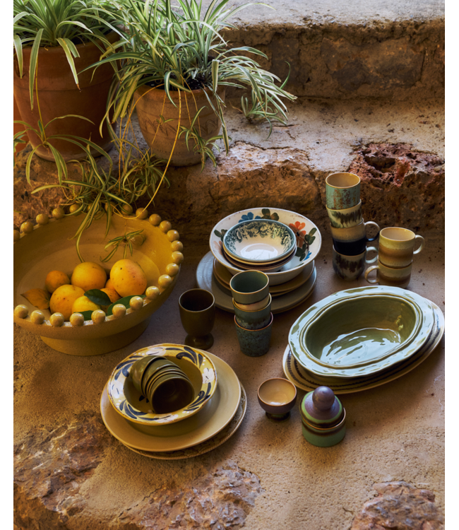 HKLIVING HK Living Farmhouse ceramics: dinner plates, cream