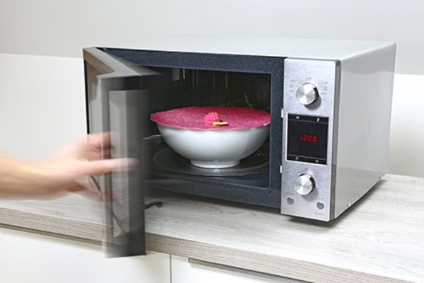 Charles Viancin Charles Viancin - siliconen deksel - framboos (28 cm.)