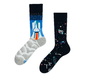 Many mornings Many mornings - sokken - space trip