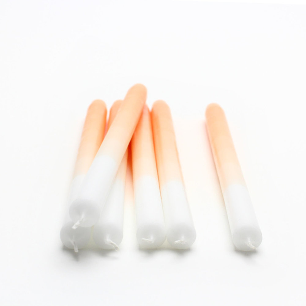 Mo man tai Mo man tai - gradient candle - dutch orange Mo man tai Mo man tai - gradient candle - dutch orange