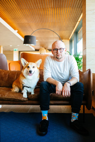 Many mornings Many mornings - sokken - playful dog Many mornings Many mornings - sokken - playful dog