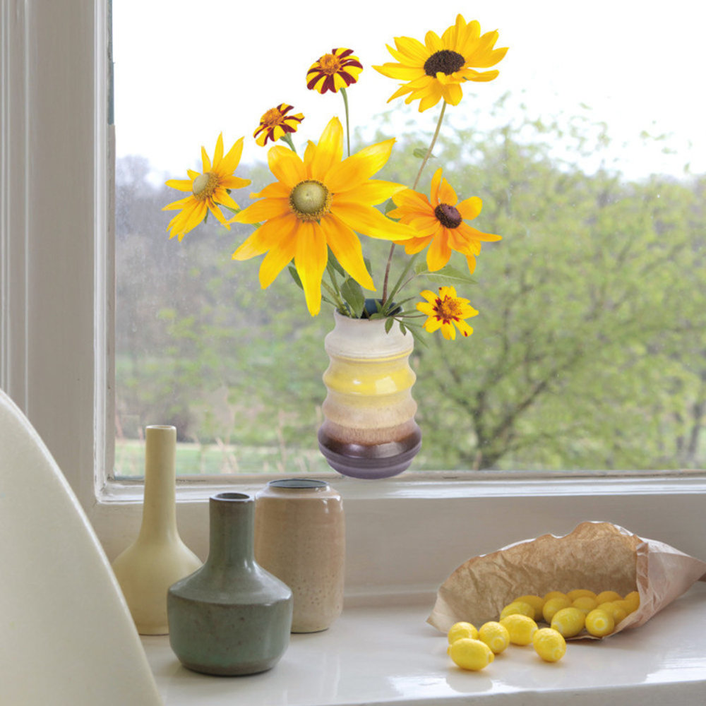 Flatflowers Flat flowers - raamsticker - retro zonnebloemen Flatflowers Flat flowers - raamsticker - retro zonnebloemen