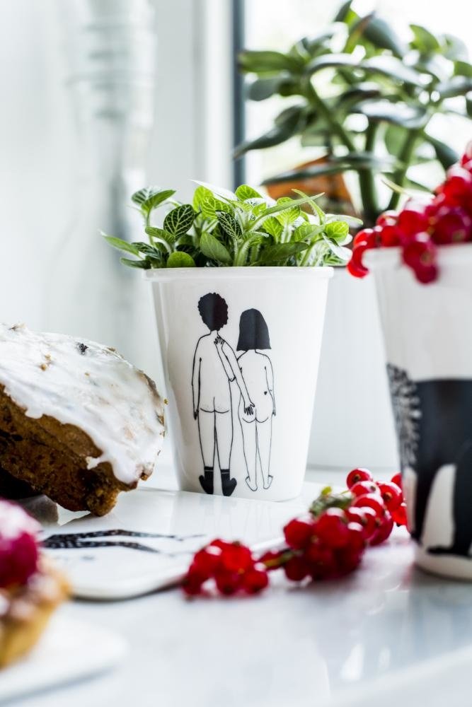 Helen b Helen b - beker - naked couple back Helen b Helen b - beker - naked couple back