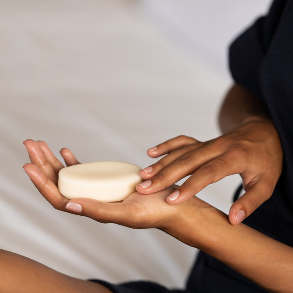 HappySoaps Happysoaps - natuurlijke body oil bar - ylang ylang (70g)