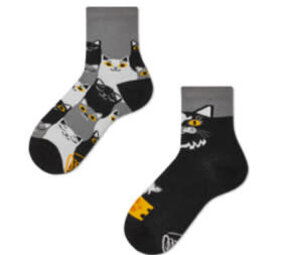 Many mornings Many mornings - sokken kids - black cat