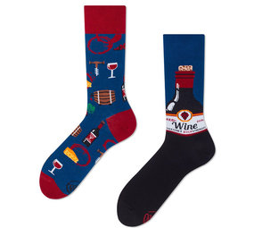 Many mornings Many mornings - sokken - cabernet sockvignon Many mornings Many mornings - sokken - cabernet sockvignon