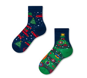 Many mornings Many mornings - sokken kids - x-mas tree Many mornings Many mornings - sokken kids - x-mas tree