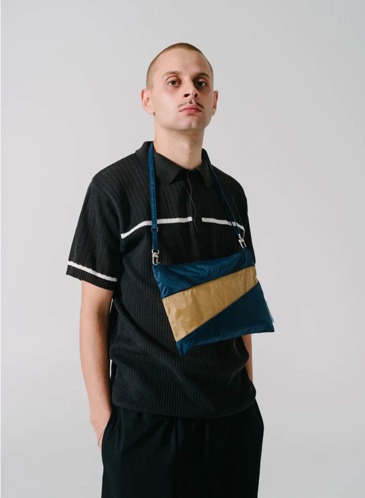 Susan Bijl Susan Bijl - the new pouch medium - donkerblauw & bruin Susan Bijl Susan Bijl - the new pouch medium - donkerblauw & bruin