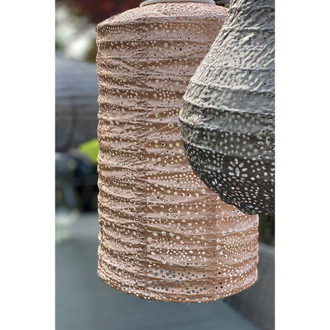Lumiz Lumiz - solar lantaarn - cilinder 18 - paisley - roze Lumiz Lumiz - solar lantaarn - cilinder 18 - paisley - roze