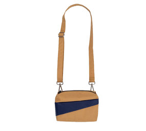 Susan Bijl Susan Bijl - the new bum bag small - camel & navy Susan Bijl Susan Bijl - the new bum bag small - camel & navy