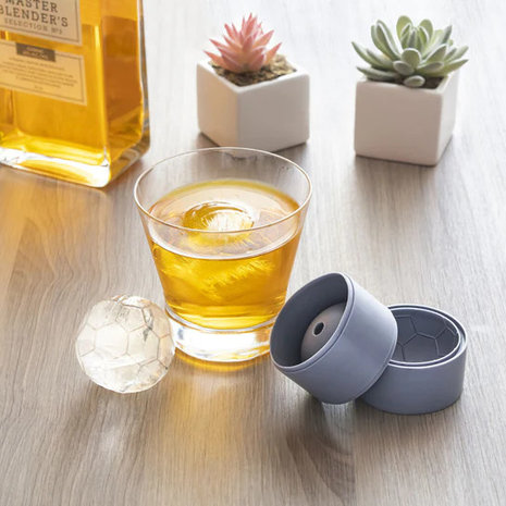 Kikkerland Kikkerland - ijsblokjesvorm - voetbal