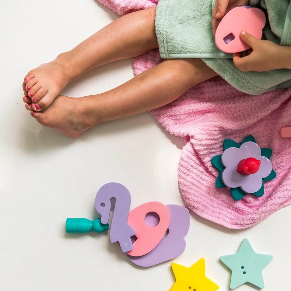 Quutopia Quutopia - badpuzzel - feeënvijver Quutopia Quutopia - badpuzzel - feeënvijver