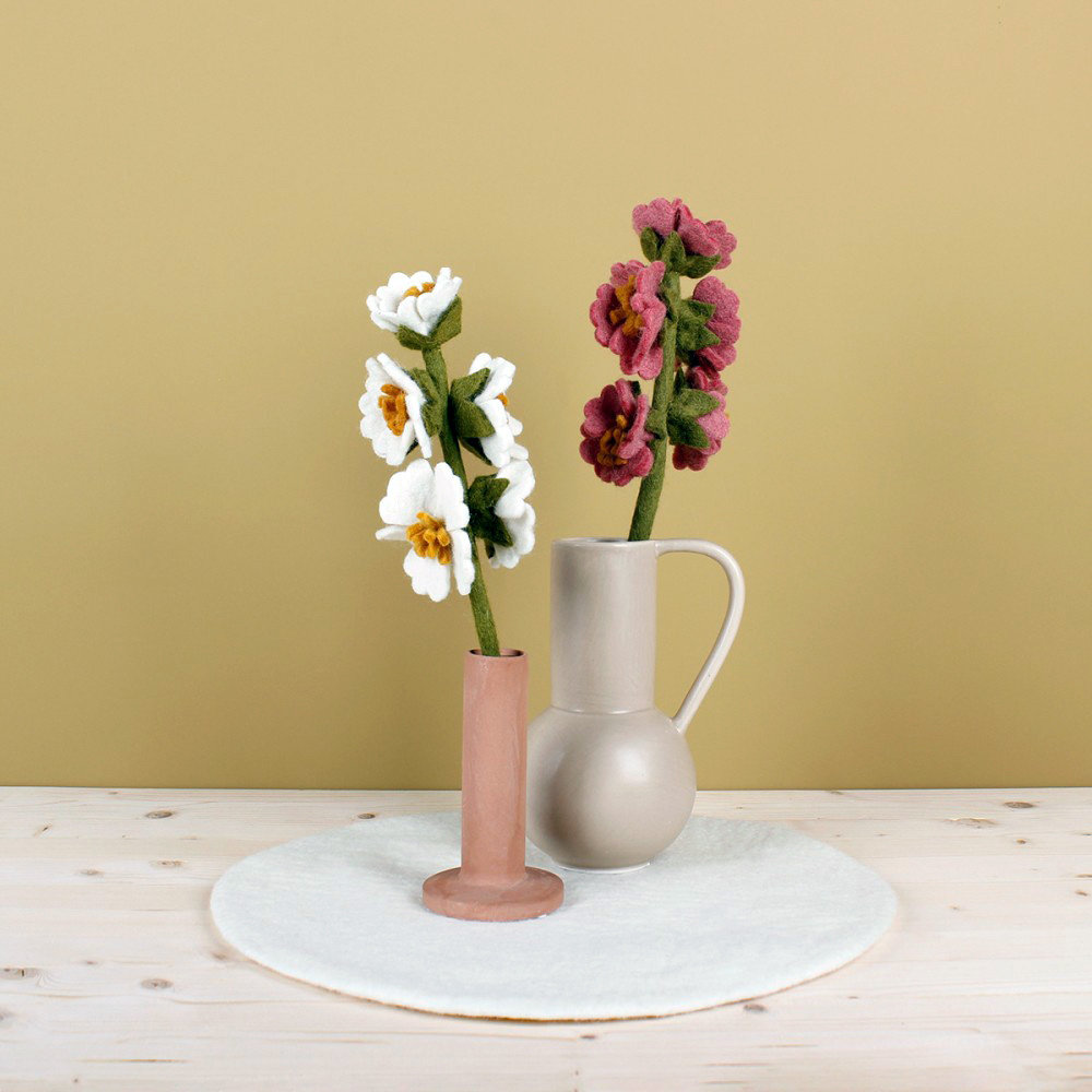 Sjaal met verhaal Sjaal met verhaal - bloem stokroos - wit