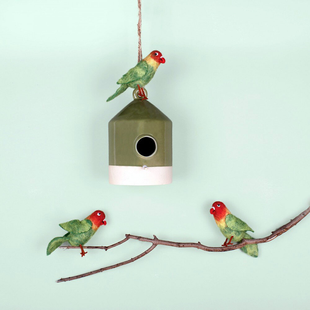 Sjaal met verhaal Sjaal met verhaal - hanger vogel - dwergpapegaai