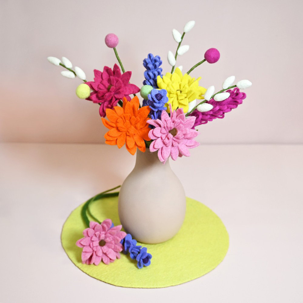 Sjaal met verhaal Sjaal met verhaal - bloem lavendel Sjaal met verhaal Sjaal met verhaal - bloem lavendel