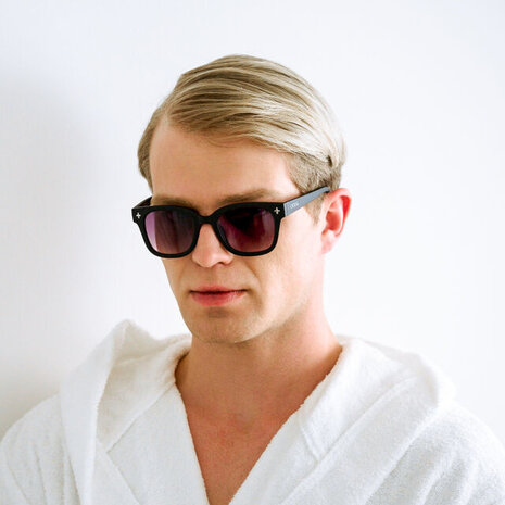 Okkia Okkia - zonnebril - johnny soft touch - black Okkia Okkia - zonnebril - johnny soft touch - black