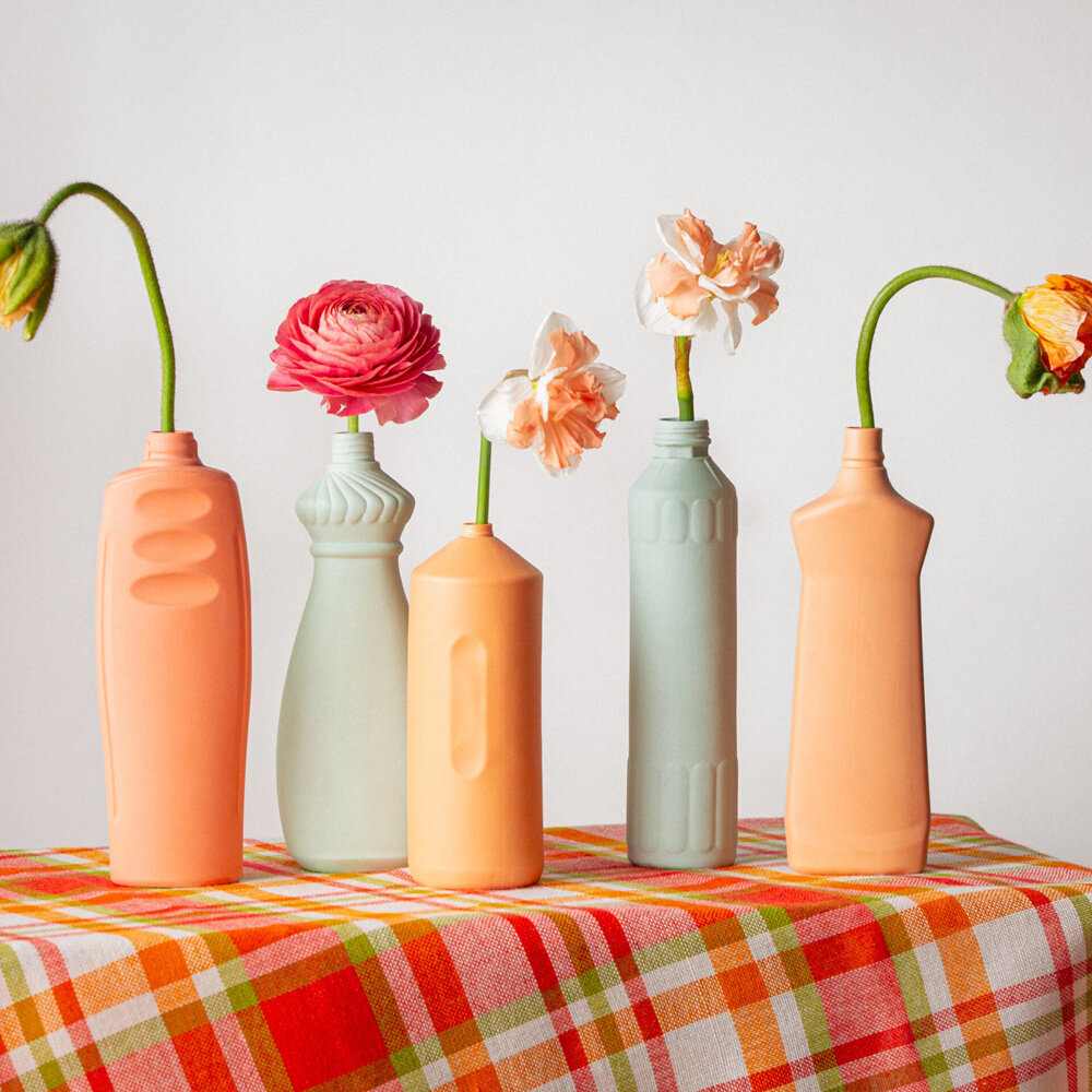 Foekje Fleur Foekje Fleur - porseleinen flesvaas - #15 mintgroen Foekje Fleur Foekje Fleur - porseleinen flesvaas - #15 mintgroen