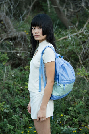 Susan Bijl the new foldable backpack medium mist clear Hoge Ramen