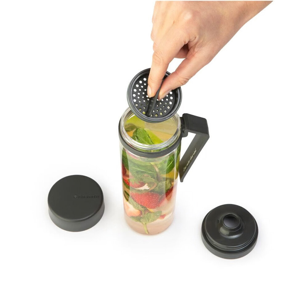 Brabantia Brabantia - make & take waterfles met zeef - donkergrijs Brabantia Brabantia - make & take waterfles met zeef - donkergrijs