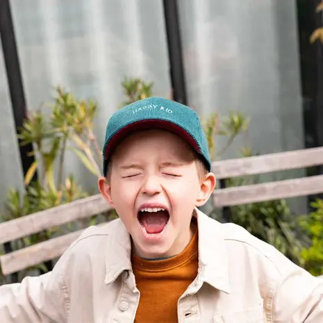 Chamaye Chamaye - pet corduroy - happy kid blauwgroen