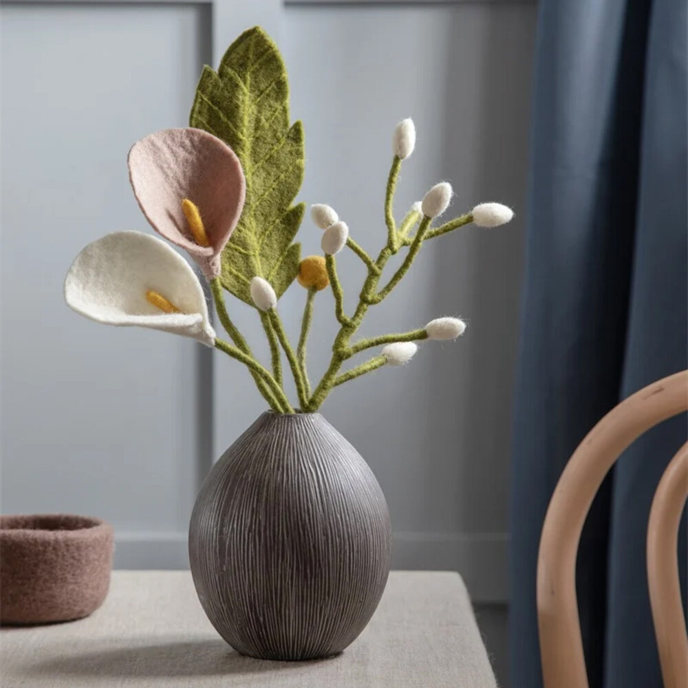 Gry & Sif Gry & sif - bloem lelie - white Gry & Sif Gry & sif - bloem lelie - white