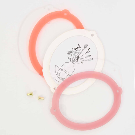 Studio Harm en Elke Studio Harm en Elke - fotolijstje - groot ovaal - roze/oranje Studio Harm en Elke Studio Harm en Elke - fotolijstje - groot ovaal - roze/oranje