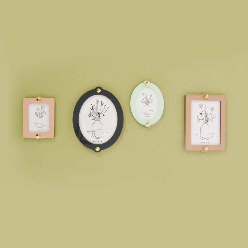 Studio Harm en Elke Studio Harm en Elke - fotolijstje - groot rechthoekig - rozebruin/rook Studio Harm en Elke Studio Harm en Elke - fotolijstje - groot rechthoekig - rozebruin/rook