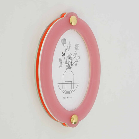 Studio Harm en Elke Studio Harm en Elke - fotolijstje - klein ovaal - roze/oranje Studio Harm en Elke Studio Harm en Elke - fotolijstje - klein ovaal - roze/oranje