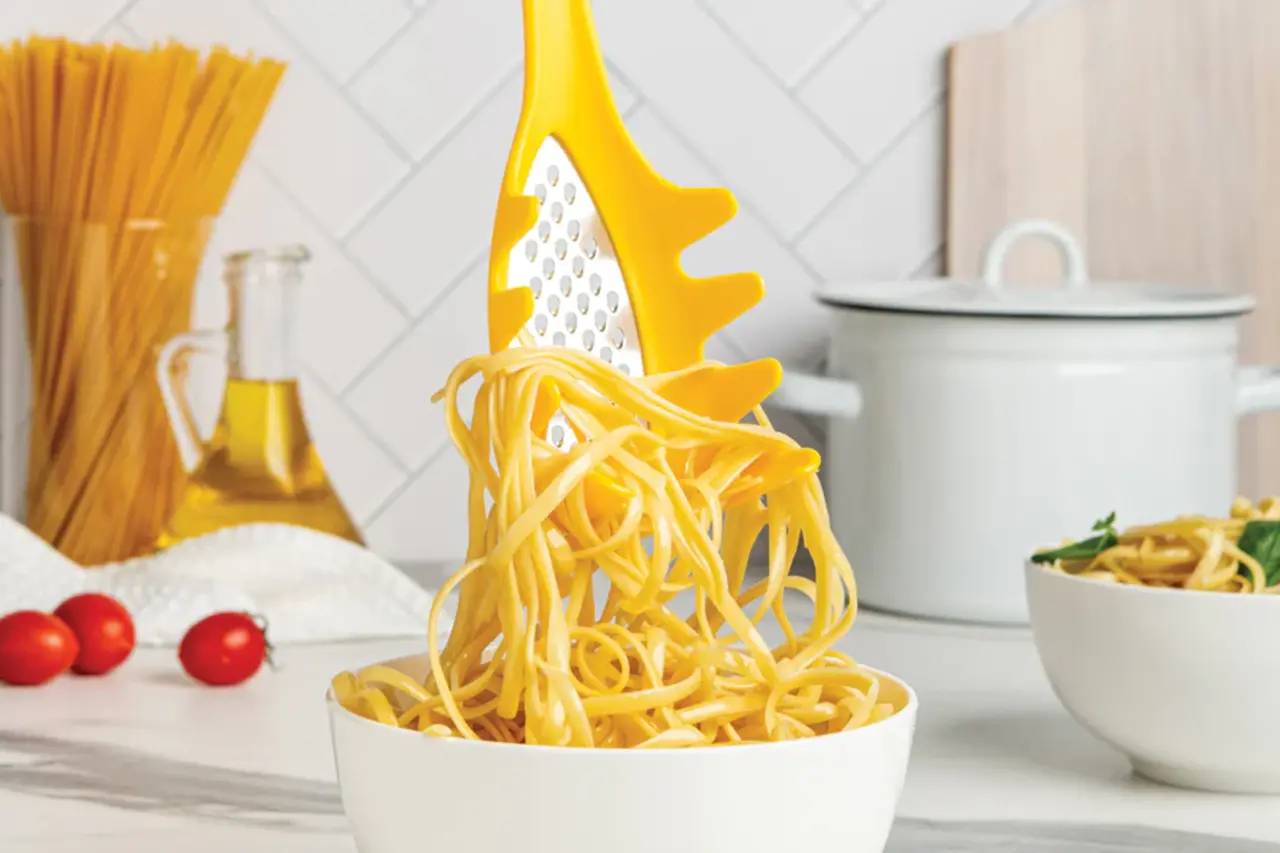 Ototo Ototo - pastalepel met rasp - multimonster