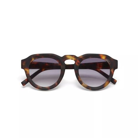 Okkia Okkia - zonnebril zeno - rond - classic havana Okkia Okkia - zonnebril zeno - rond - classic havana