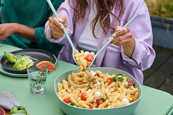 Mepal Mepal - silueta serveerschaal 5000 ml (met deksel) - zachtgroen Mepal Mepal - silueta serveerschaal 5000 ml (met deksel) - zachtgroen