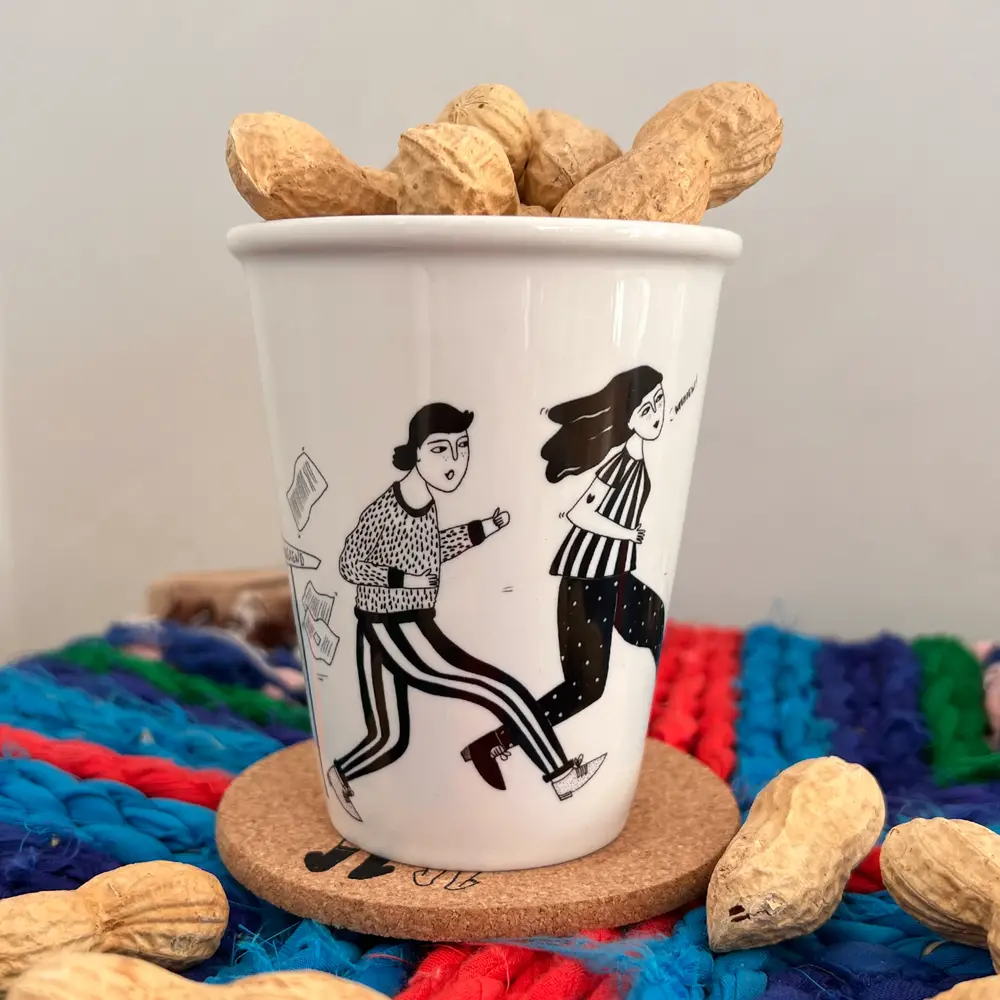 Helen b Helen b - beker - weekend Helen b Helen b - beker - weekend