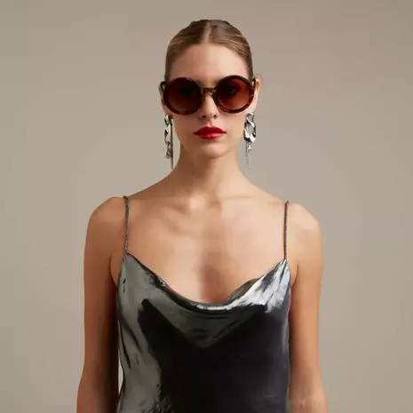 Okkia Okkia - zonnebril Monica - rond - classic havana Okkia Okkia - zonnebril Monica - rond - classic havana