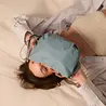 Tinne+Mia Tinne+Mia - cross body feel good damestas - zachtblauw Tinne+Mia Tinne+Mia - cross body feel good damestas - zachtblauw