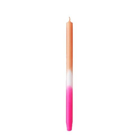 Mo man tai Mo man tai - dip dye candle - oranje wit fuchsia Mo man tai Mo man tai - dip dye candle - oranje wit fuchsia