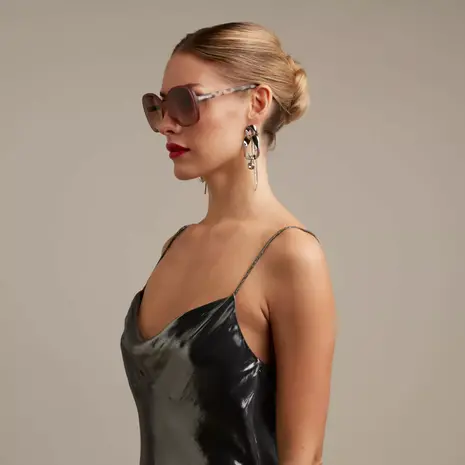 Okkia Okkia - zonnebril Anna - butterfly - pink havana Okkia Okkia - zonnebril Anna - butterfly - pink havana