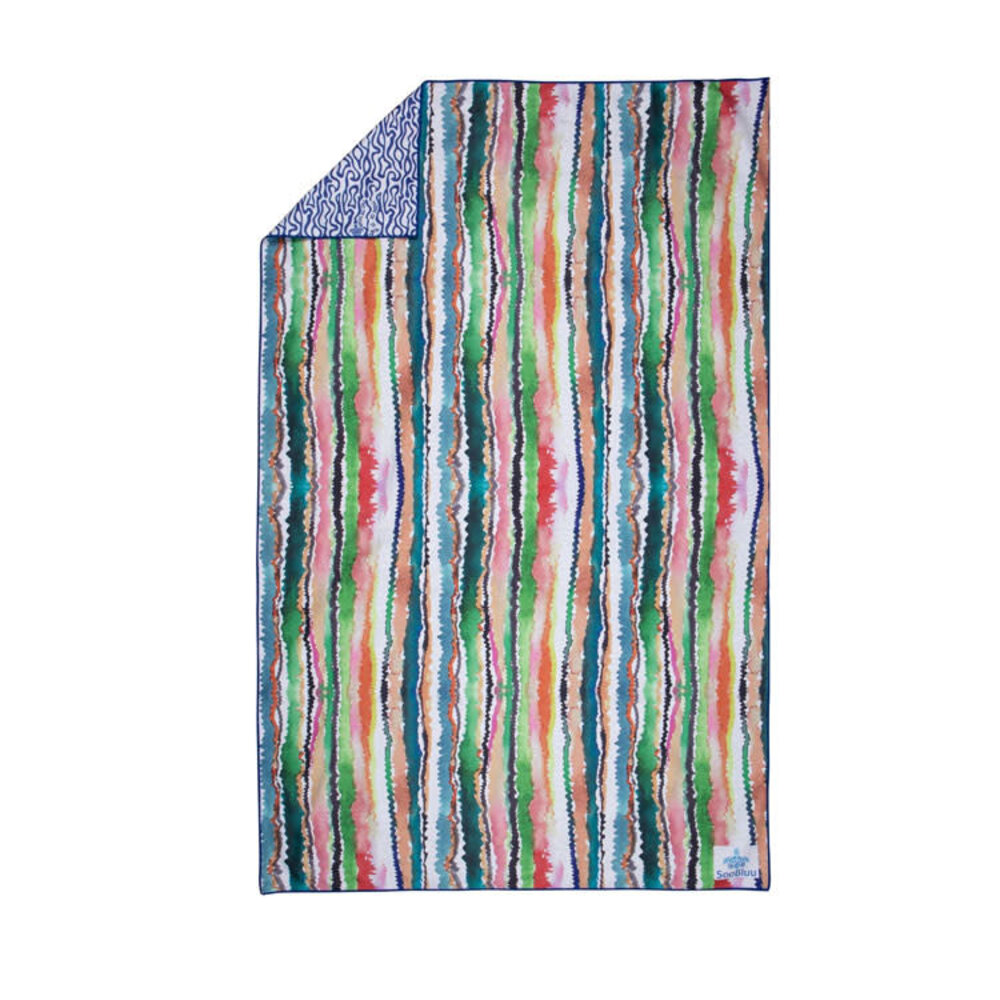 SooBluu SooBluu - reishanddoek (160 x 100 cm) - wavy gestreept SooBluu SooBluu - reishanddoek (160 x 100 cm) - wavy gestreept