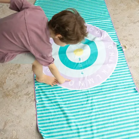 Quut Quut - playtowel  M - bulls eye