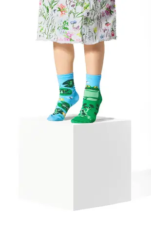 Many mornings Many mornings - sokken kids - kikkers Many mornings Many mornings - sokken kids - kikkers